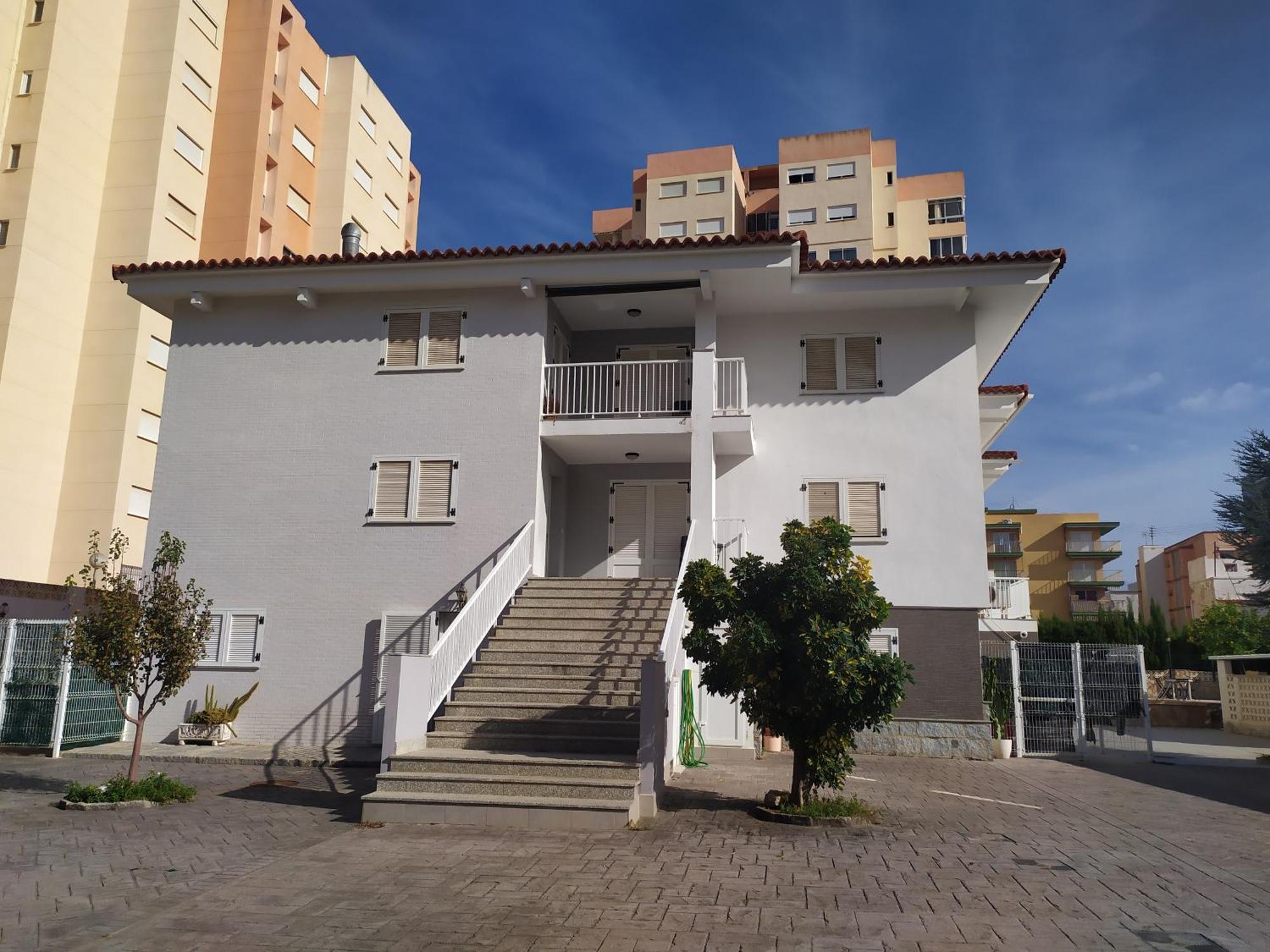 Apartamentos Gandia Familiar 3000 Екстер'єр фото